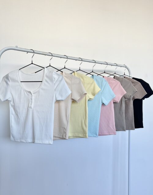 4860/4-REMERA MORLEY TAO CON 3 BOTONES CARTERITA MANGA CORTA