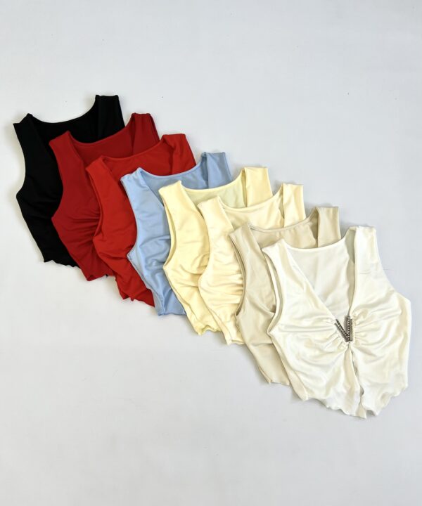 Alternative view of 2416/M-TOP MUSCULOSA MICROFIBRA HEBILLA V BRILLO PECHERA FORRADO CON PICO