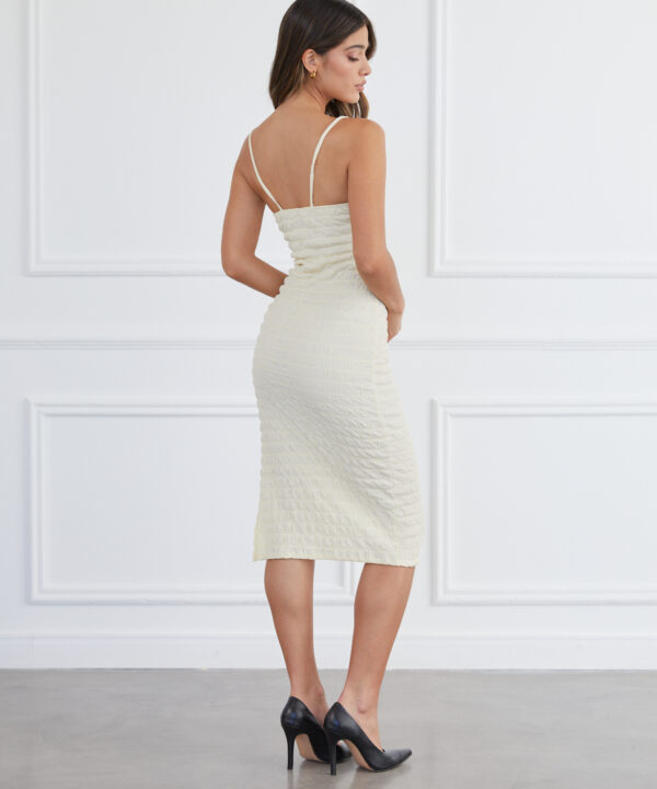 Alternative view of 320/BC-VESTIDO BAMBULA CORRUGADO TIRITA PECHERA FORRADO CON TAJO LATERAL