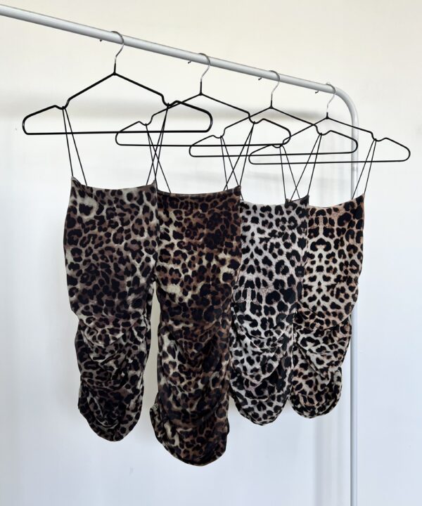 349/TA-VESTIDO TUL ANIMAL RECTO CON BRETEL COLA DE RATA Y LATERALES FRUNCE ELASTICO