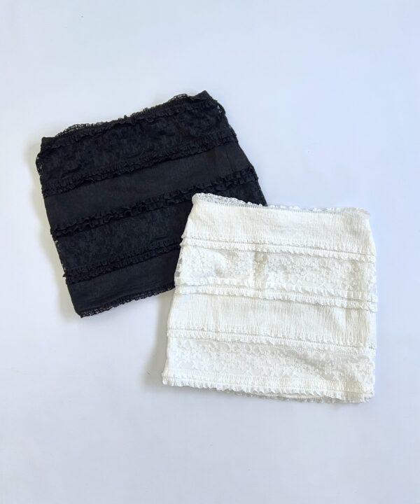 Alternative view of 621/ER-POLLERA MINI ENCAJE RUFFLE FORRADO