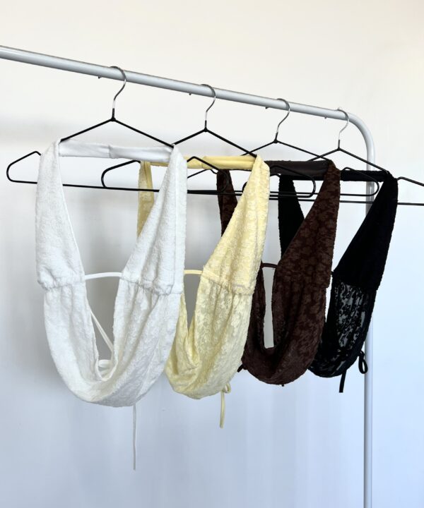 2113/J-TOP JACQUARD MARILYN CORPIÑO BAJO BUSTO FRUNCE CORDON CON VOLADO BUCHE