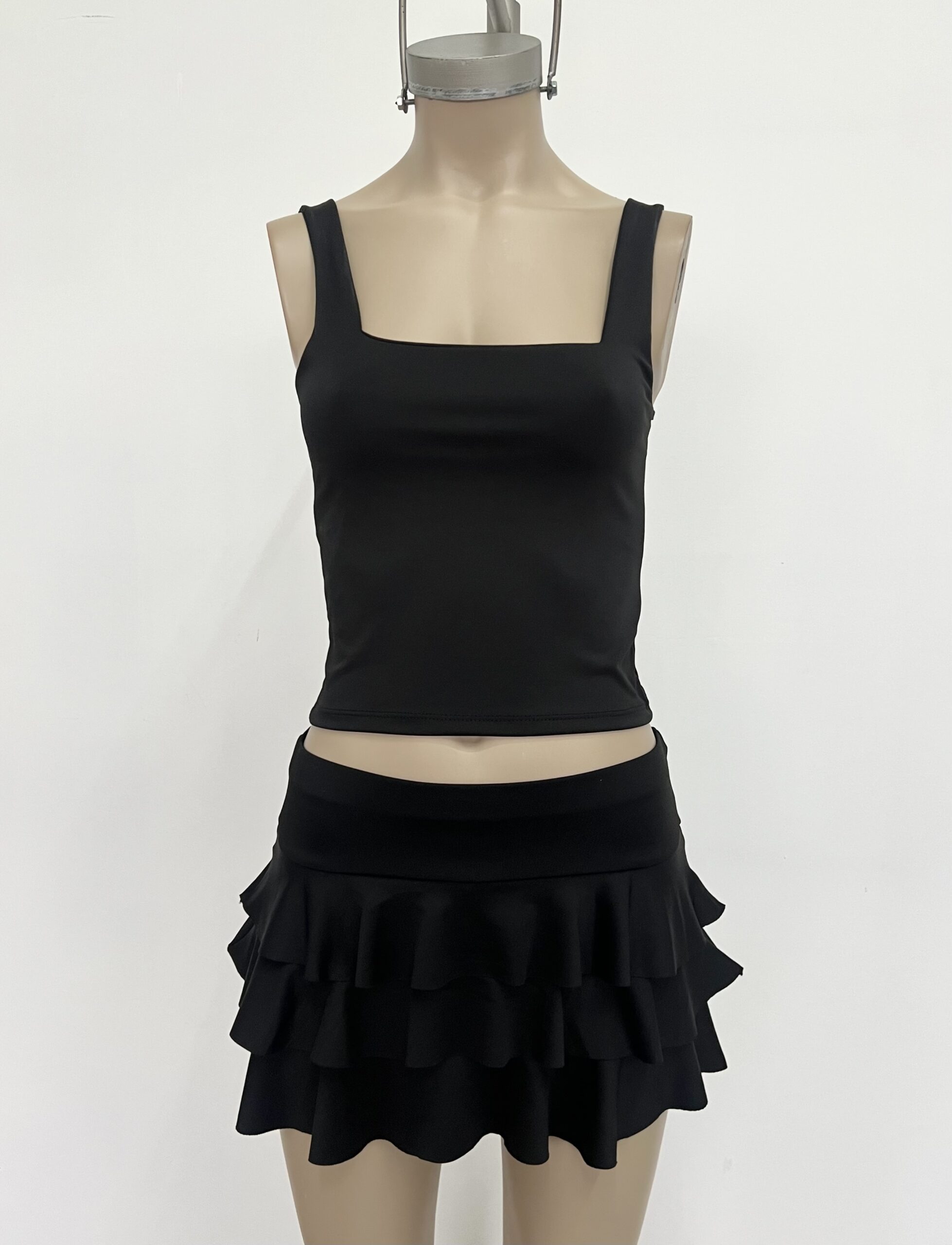 3136/M-TOP MICROFIBRA ESCOTE CUADRADO LARGO CON PECHERA FORRO - Image 2