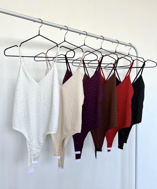 5340/MS-BODY MICROFIBRA STRASS TIRITA ESCOTE V PECHERA FORRADO Y GANCHO