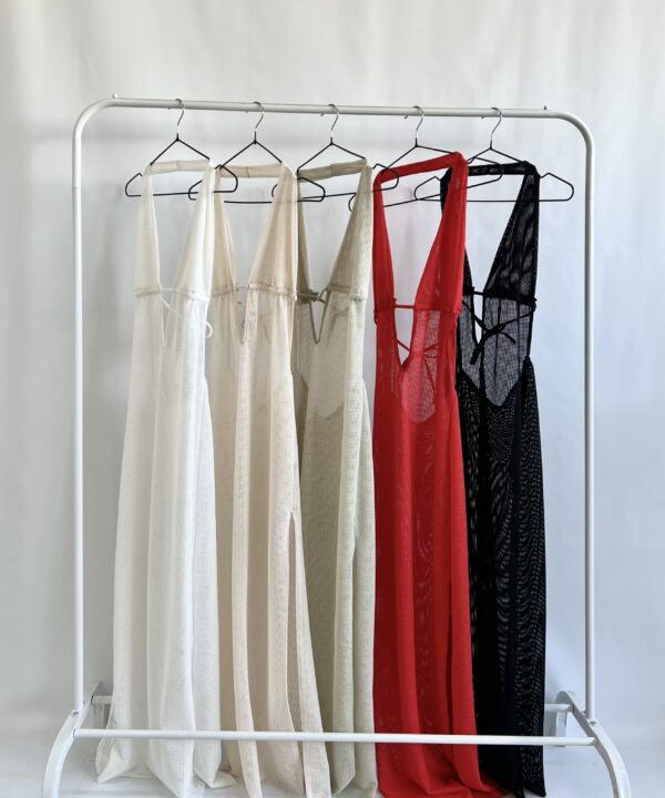 443/CR-VESTIDO LARGO CROCHET PECHERA FORRADO MARILYN CON CORDON BAJO BUSTO Y TAJO LATERAL