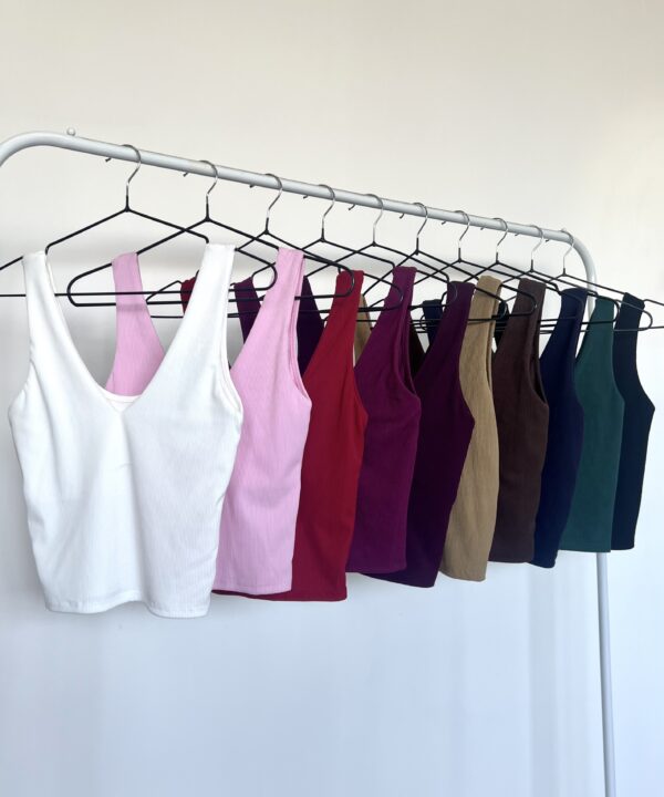 2880-MUSCULOSA MORLEY TAO ESCOTE V ESPALDA U FORRADO