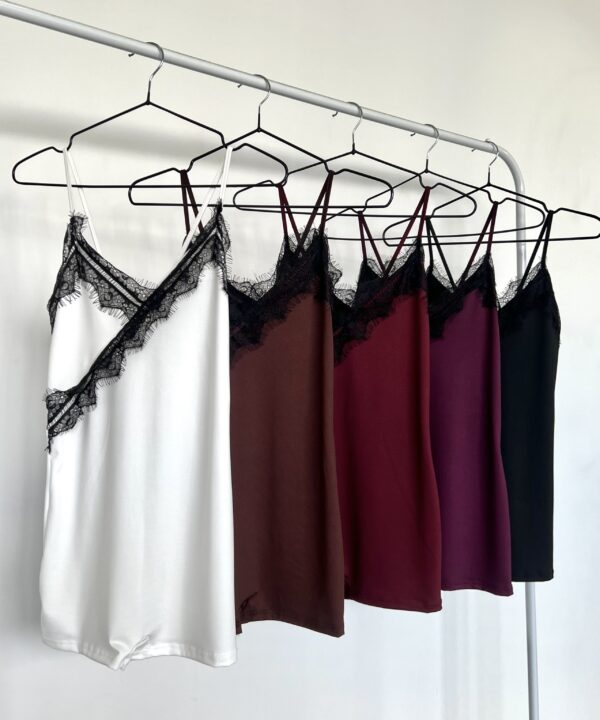 214/M-CATSUIT MICROFIBRA TIRITA CON PUNTILLA DOBLE FLECOS CRUCE PECHERA