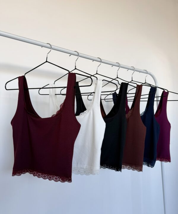 Alternative view of 3138/M-TOP MUSC. MICRO ESCOTE CUADRADO FORRADO CON PUNTILLA BORDE Y RUEDO