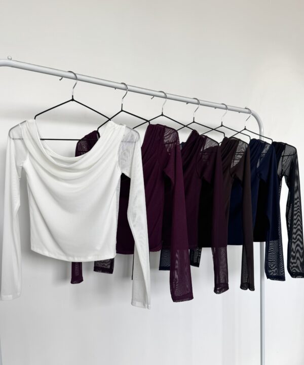 Alternative view of 1726/3T-TOP TUL LISO MANGA LARGA HOMBRO CAIDO FRUNCE CON FORRO