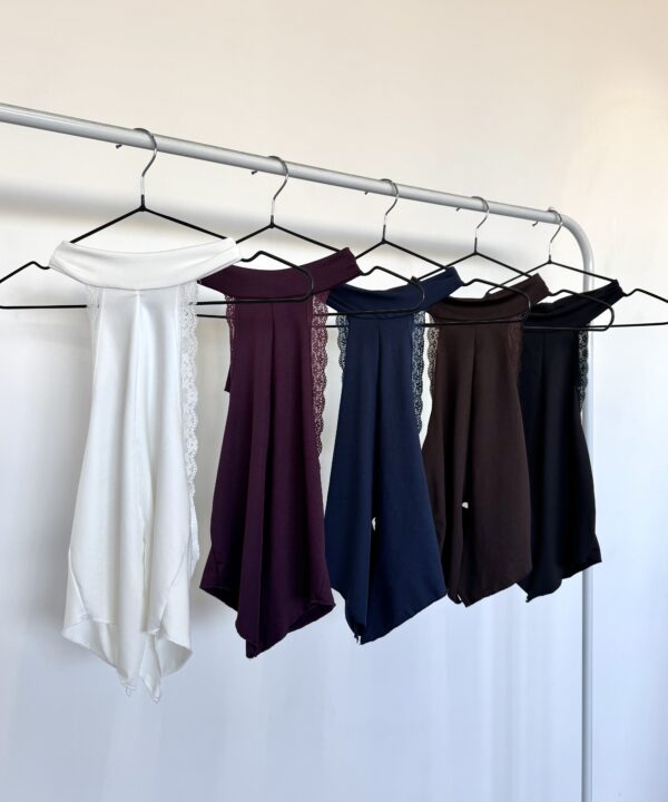 2309/M-TOP MICROFIBRA AMERICANA HALTER PARA ATAR Y PUNTILLA SISA CON RECORTE MEDIO PICO CON RULOTTE