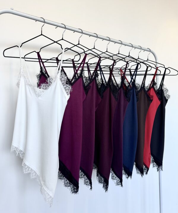 1236/M-TOP MICROFIBRA ESCOTE V PUNTILLA FLECOS CON PICO IRREGULAR PUNTILLA