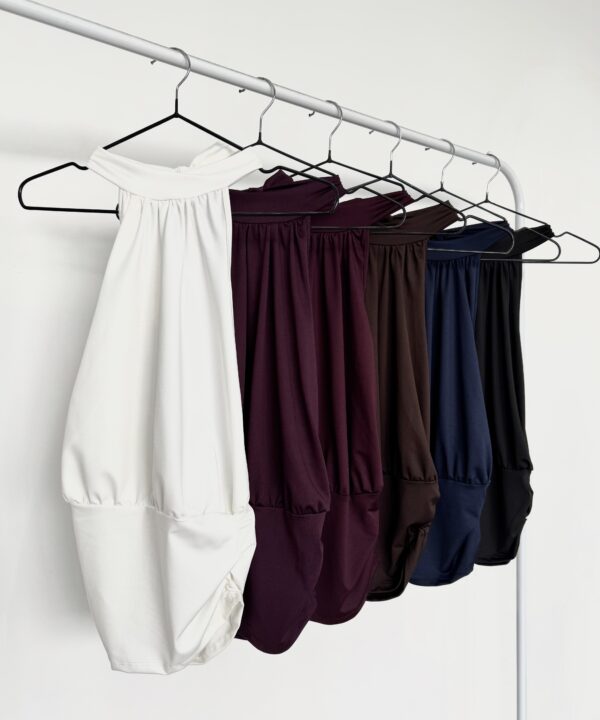 1447/M-TOP MICROFIBRA AMERICANA HALTER CUELLO PARA ATAR CON CINTURA GLOBO Y ELASTICO LATERAL