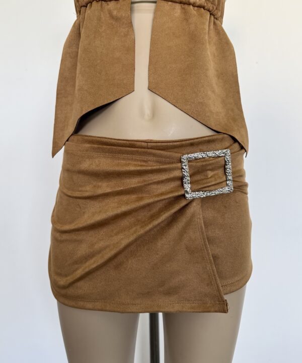 Alternative view of 65/GA-SHORT POLLERA SUEDE GAMUZADO CON HEBILLA RECTANGULO GRANDE