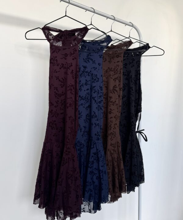 449/TF-VESTIDO TUL FLOCK TARSI AMERICANA CUELLO HALTER CON POLLERA VOLADO SHORT INTERNO