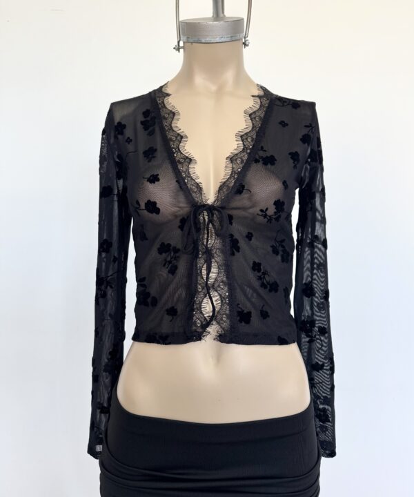 Alternative view of 5090/TF-SAQUITO TUL FLOCK ESCOTE PUNTILLA FLECOS CON TIRA PARA ATAR CENTRO MANGA LARGA