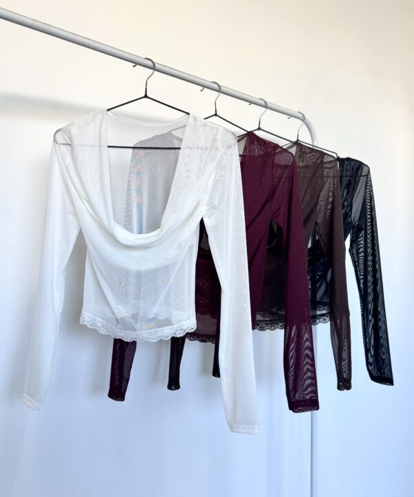 2367/T-REMERA TUL LISO BUCHE FORRADO MANGA LARGA CON PUNTILLA ABAJO