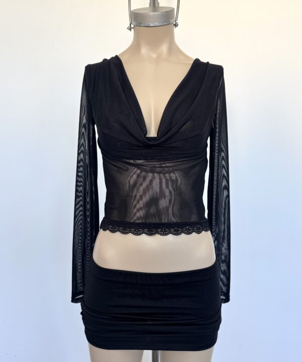 Alternative view of 2367/T-REMERA TUL LISO BUCHE FORRADO MANGA LARGA CON PUNTILLA ABAJO